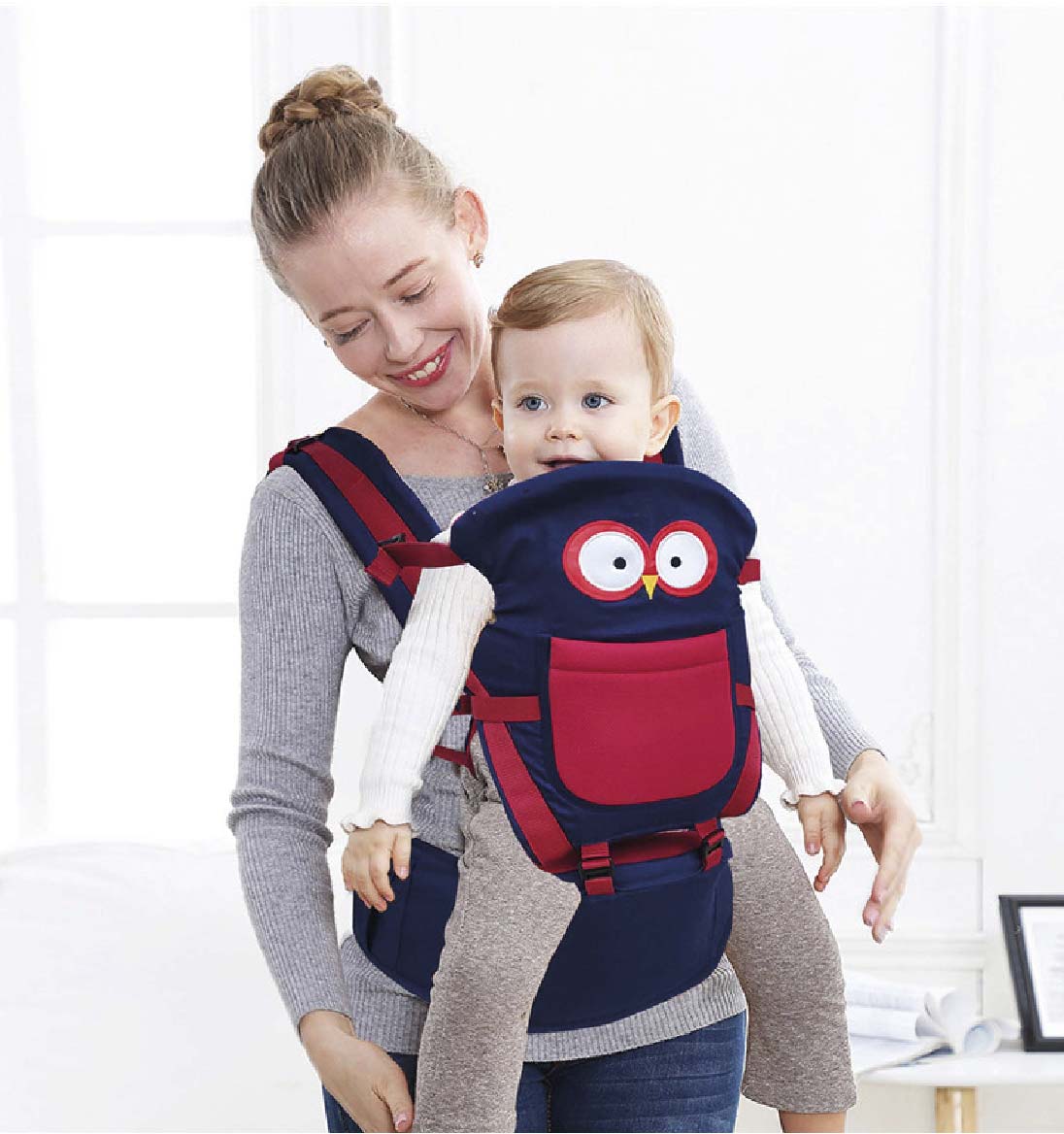 imagen de Portabebe con silla incorporada